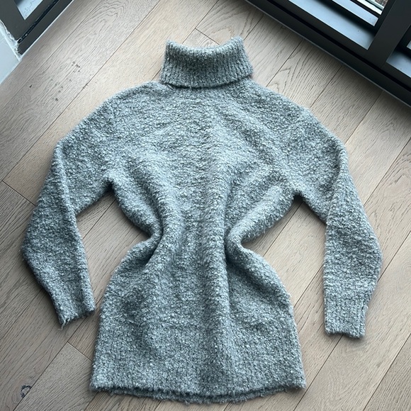 Aritzia Wilfred Free Sweater Dress - Picture 1 of 5